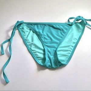 Express Swimwear Bikini L